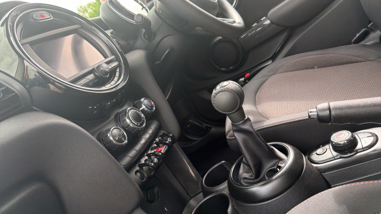 MINI Hatchback 1.5 Cooper Classic II 5dr Petrol Hatchback